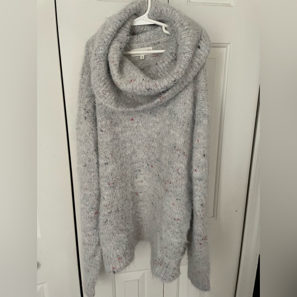 Lou & Grey LOFT sweater size Medium